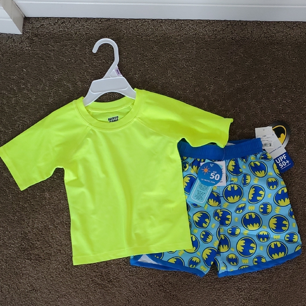 Baby Boys Neon Yellow Rashguard Shirt & BATMAN Logo Swim Trunks Size 24 Mo  NWT